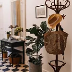 فندق مبيت وإفطار La Maison Pelloquin