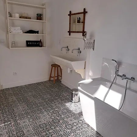 Bed & Breakfast La Maison Pelloquin Bernières-sur-Mer