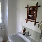 Bed & Breakfast La Maison Pelloquin 4*