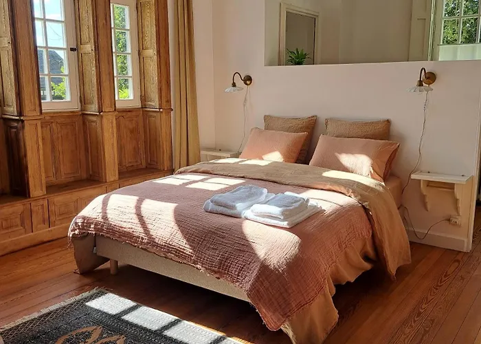 Bed & Breakfast La Maison Pelloquin 4*